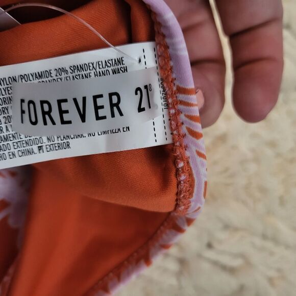 Forever 21 flower detailed swim bottoms - Picture 6 of 6
